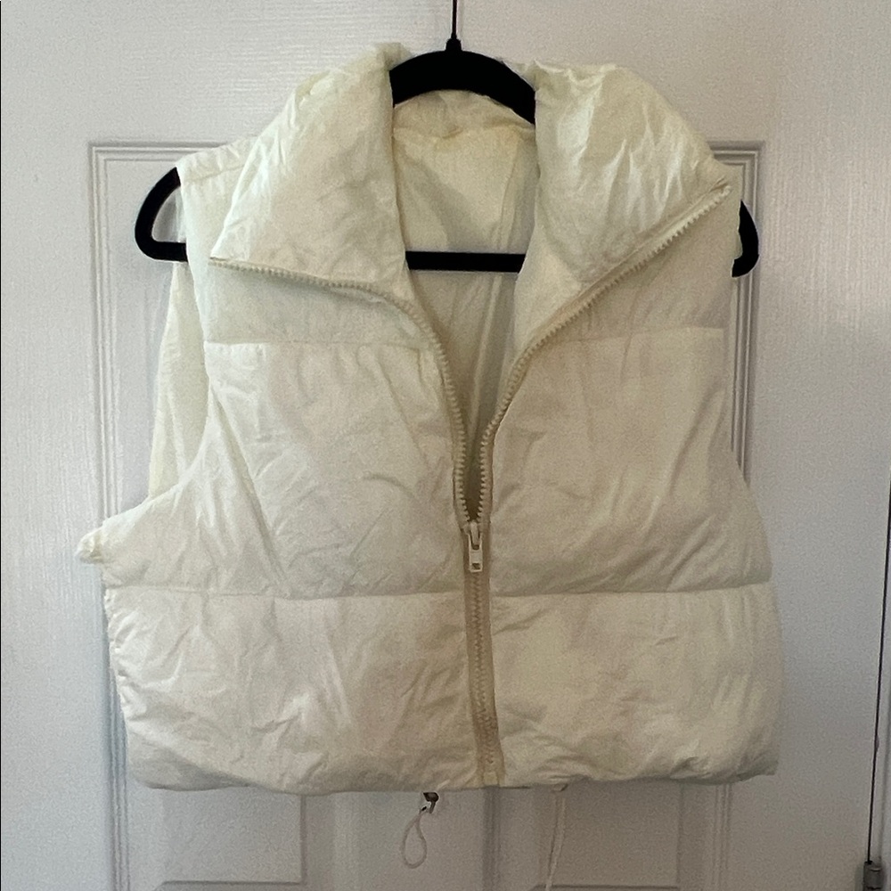 Women's White Puffer Vest